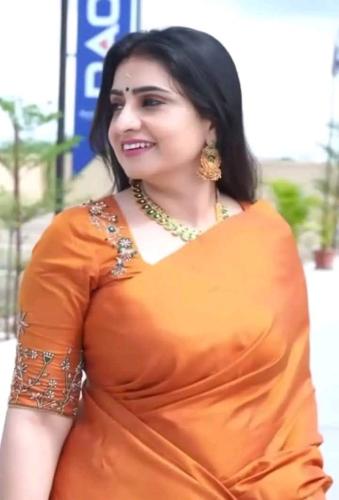 punitha-tamil-serial-actress-hot-13