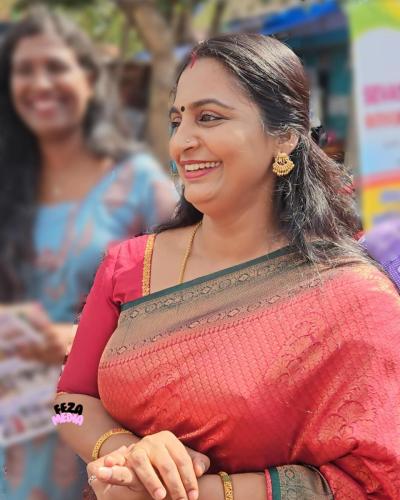 punitha-tamil-serial-actress-hot-19