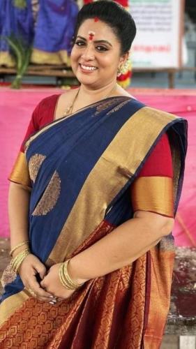 punitha-tamil-serial-actress-hot-27