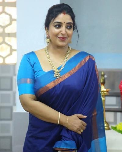punitha-tamil-serial-actress-hot-9